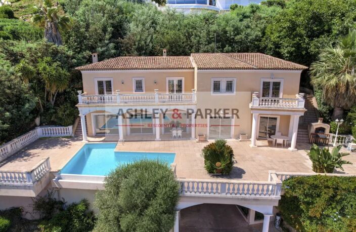 Villa 4 CHAMBRES — photo 4