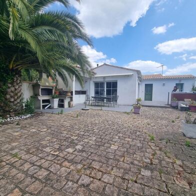 Maison 5 pièces 678400 €