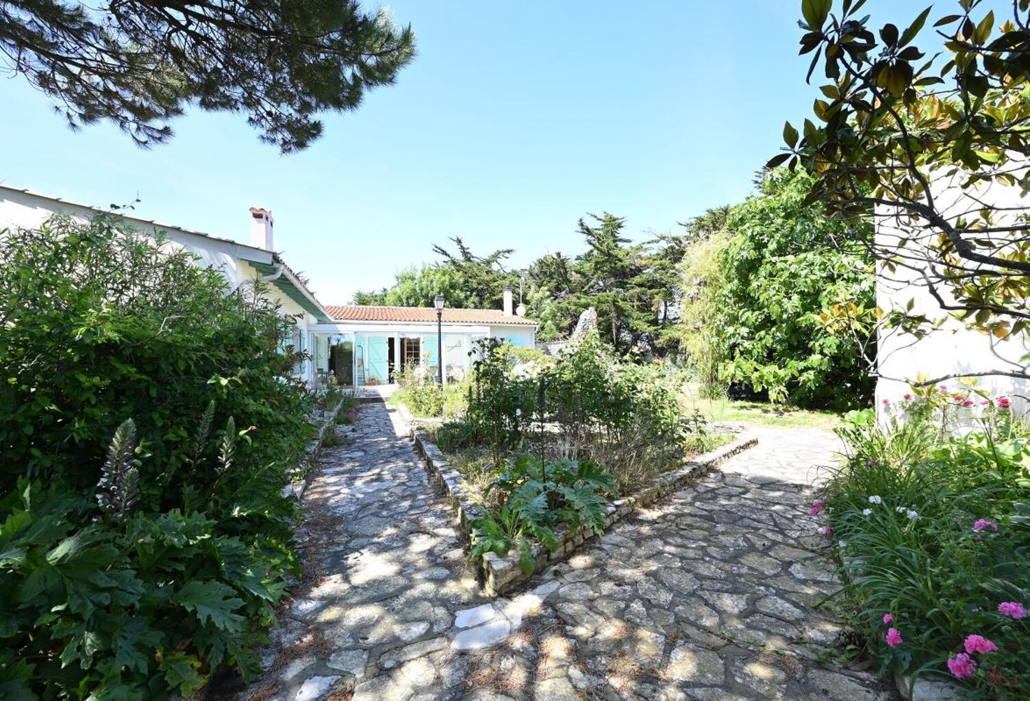 Maison À Vendre sur très belle parcelle St -Clement — photo 1