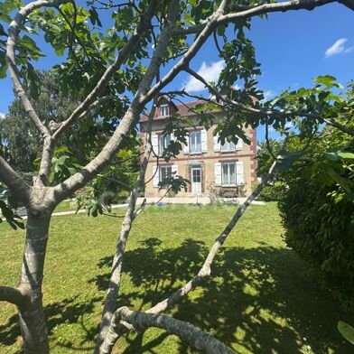 Maison 8 pièces 350000 €