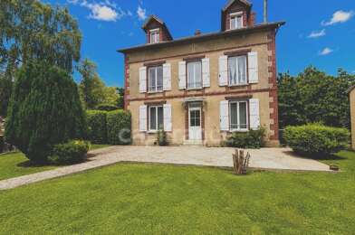 Maison 8 pièces 349000 €