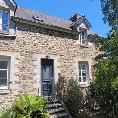 Maison 17 pièces 679250 €