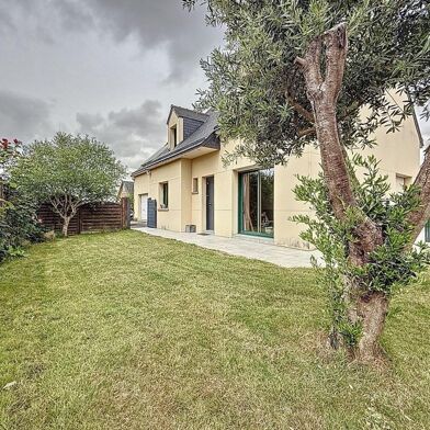 Maison 5 pièces 379600 €