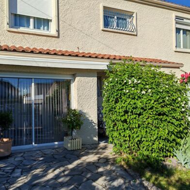 Maison 7 pièces 307000 €