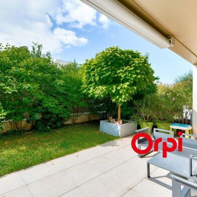 Appartement 4 pièces 330000 €