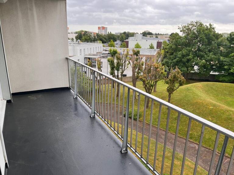 À Vendre, appartement rénové — photo 1