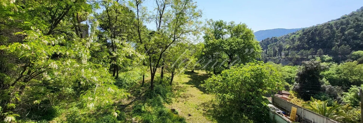 Terrain  1924 m² à vendre à Contes (06390)