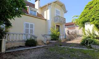 Maison 13 Pièces 261 m² à vendre à Morlanne (64370)