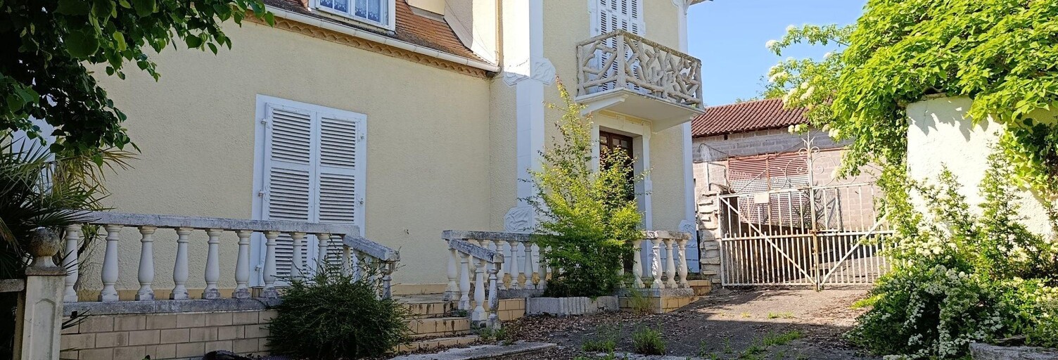 Maison 13 Pièces 261 m² à vendre à Morlanne (64370)