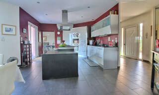 Maison 7 Pièces 330 m² à louer à Vourles (69390)