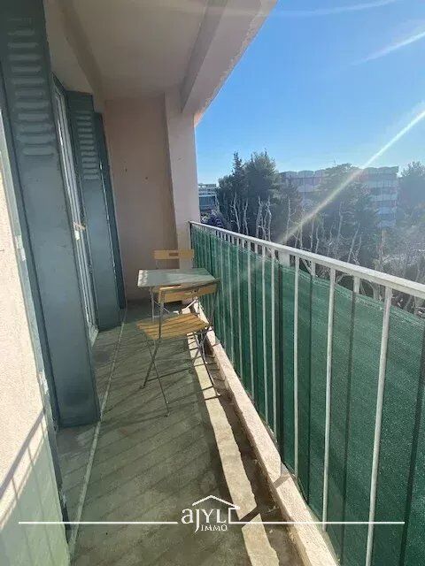 Appartement 2 pièces  à louer Marseille 14eme 13014