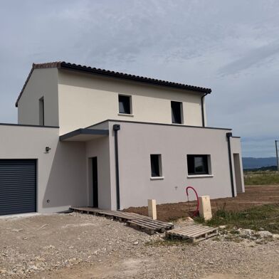 Maison 5 pièces 370000 €