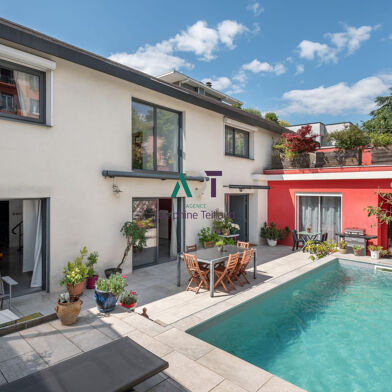 Maison 8 pièces 795000 €