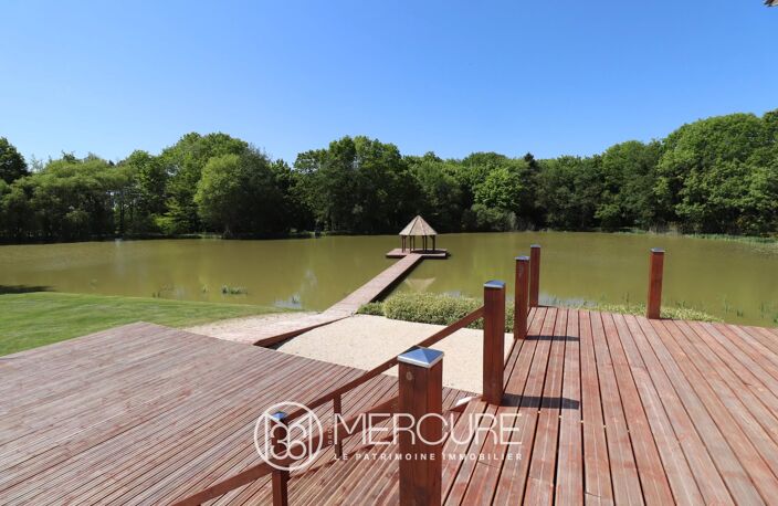 PROPRIETE AVEC ETANG ET MAISONS ANNEXES — photo 3