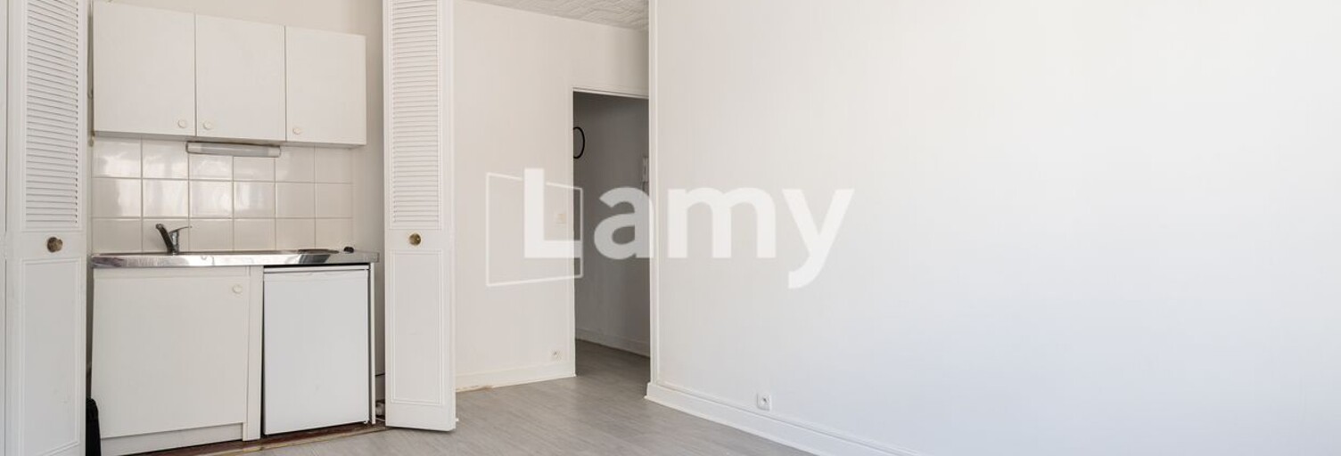 Appartement 1 Pièce 23 m² à vendre à Paris 15 (75015)