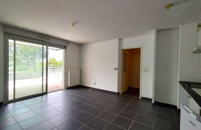 Appartement + Stationnement — photo 3
