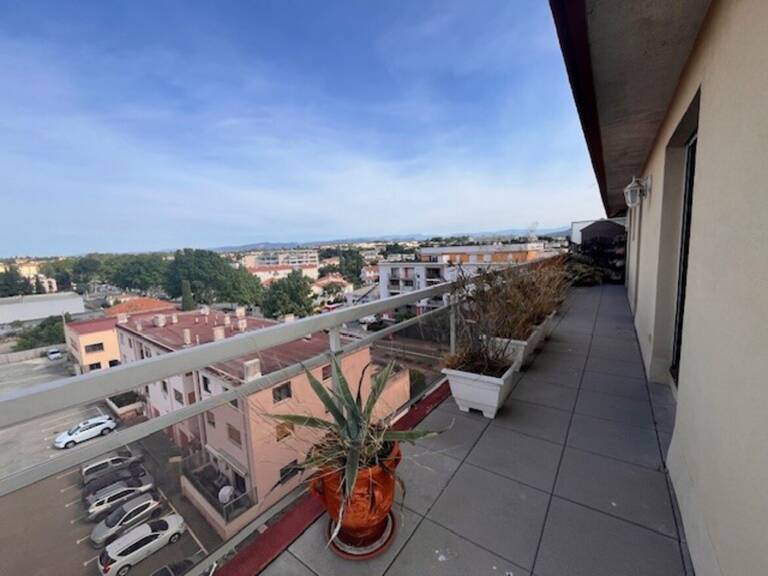 Fréjus vaste T2 à renover — photo 1