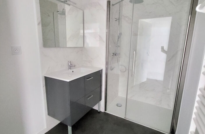 T3 62M2 NEUF / SECTEUR ORADOU LAFAYETTE — photo 5