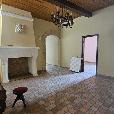 Appartement 4 pièces 200000 €