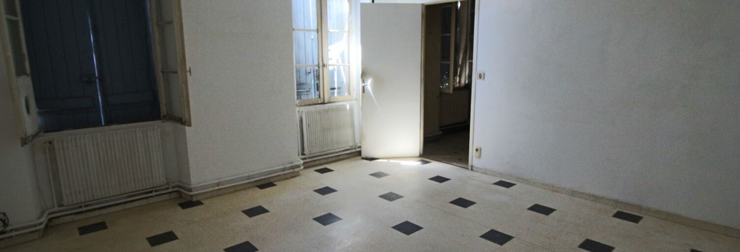 Maison 7 Pièces 300 m² à vendre à Puy-l'Évêque (46700)