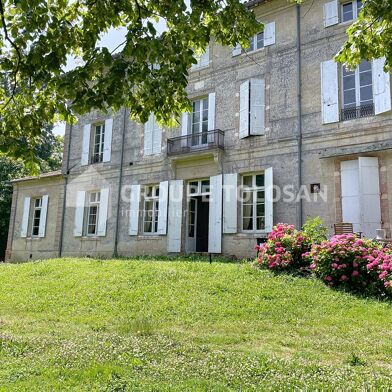 Maison 22 pièces 1050000 €