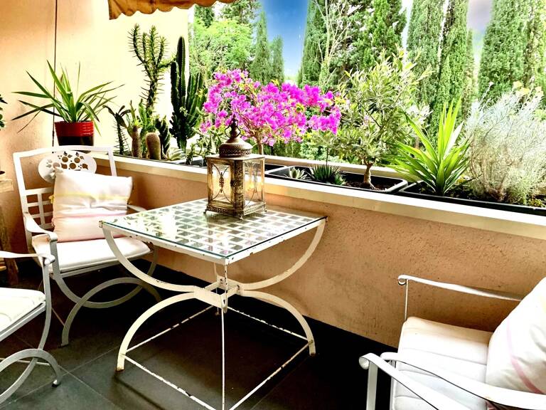 Appartement charmant à Boutonnet avec terrasse ensoleillée — photo 1