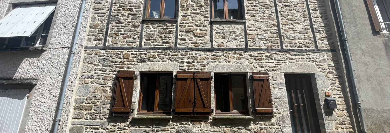 Appartement 2 Pièces 35 m² à louer à Rieupeyroux (12240)