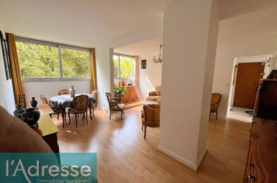 Appartement 4 pièces 164000 €