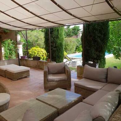 Maison 12 pièces 498000 €