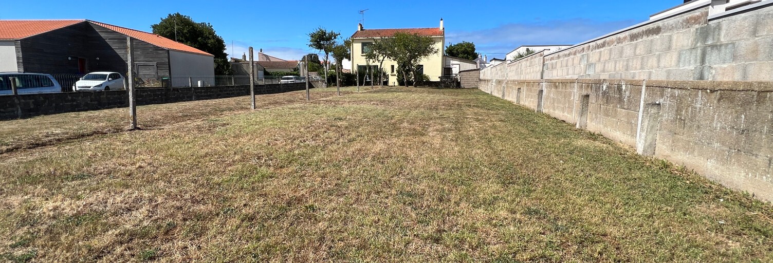 Terrain  369 m² à vendre à Les Sables-d'Olonne (85180)