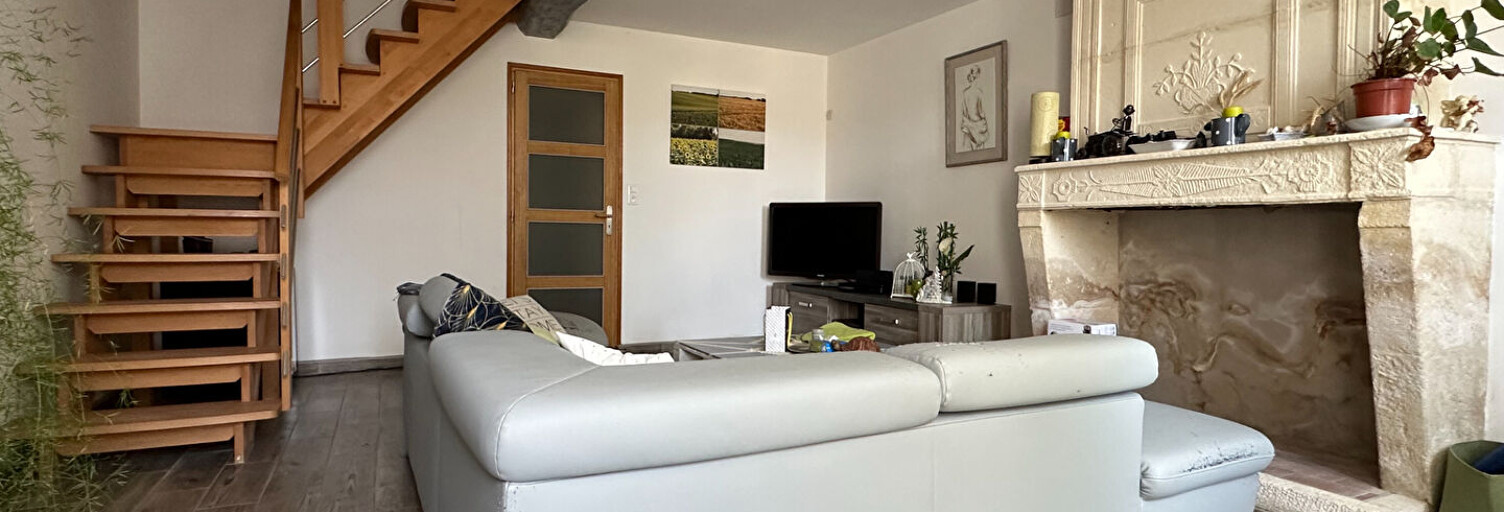 Maison 6 Pièces 185 m² à vendre à Saint-Seurin-de-Palenne (17800)