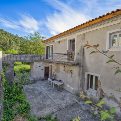 Maison 9 pièces 135000 €