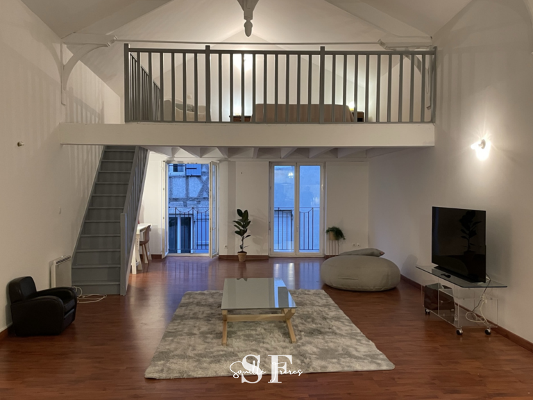 AGEN HYPER CENTRE - APPARTEMENT TYPE 'LOFT' — photo 1