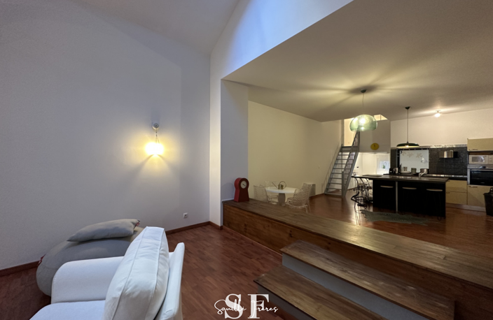 AGEN HYPER CENTRE - APPARTEMENT TYPE 'LOFT' — photo 4