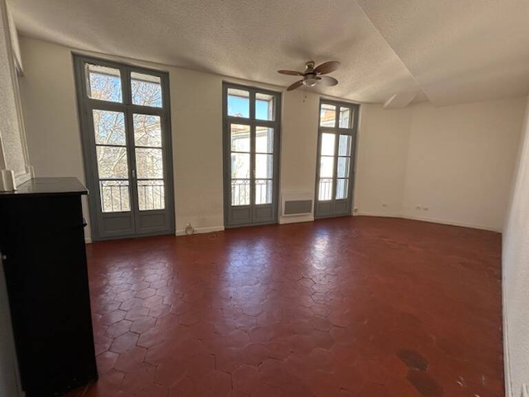 Appartement T3 Place Catalogne — photo 1