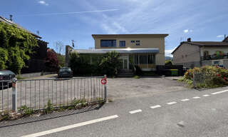 Bureau  139 m² à vendre à La Tronche (38700)