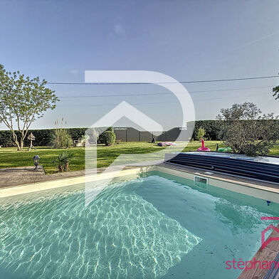 Maison 4 pièces 436800 €