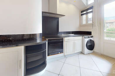 Appartement 2 pièces 840 €