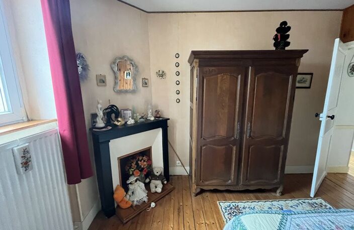 Vente maison 5 pièces 120 m² Châteaumeillant (18370) — photo 4