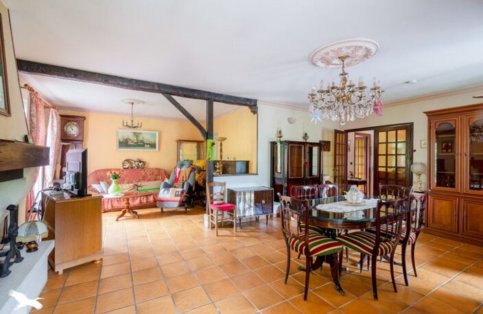 Vente maison 5 pièces 124 m² Seilh (31840) — photo 2