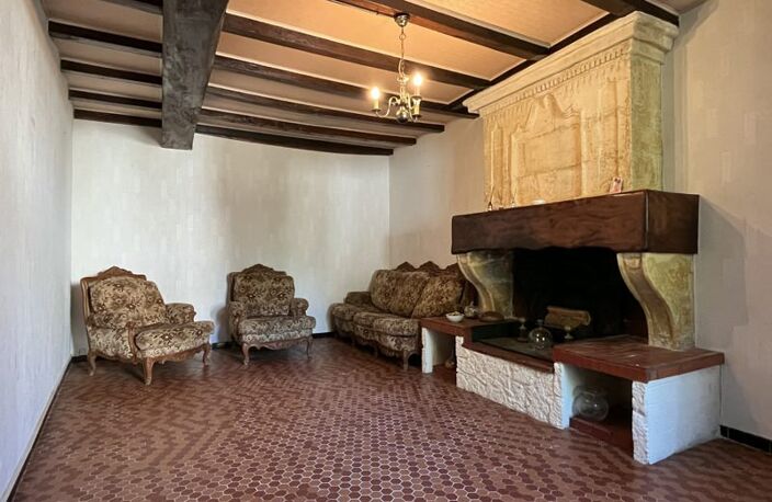 Maison en pierre de 6 pièces principales — photo 2