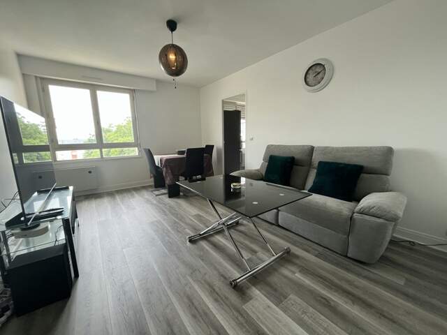 Appartement de 4 pièces principales — photo du bien