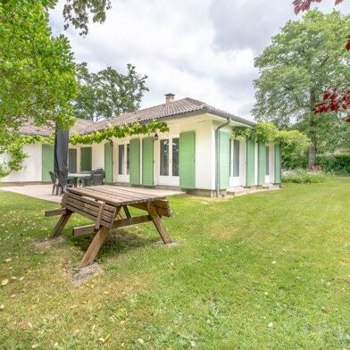 Maison 7 pièces 327890 €