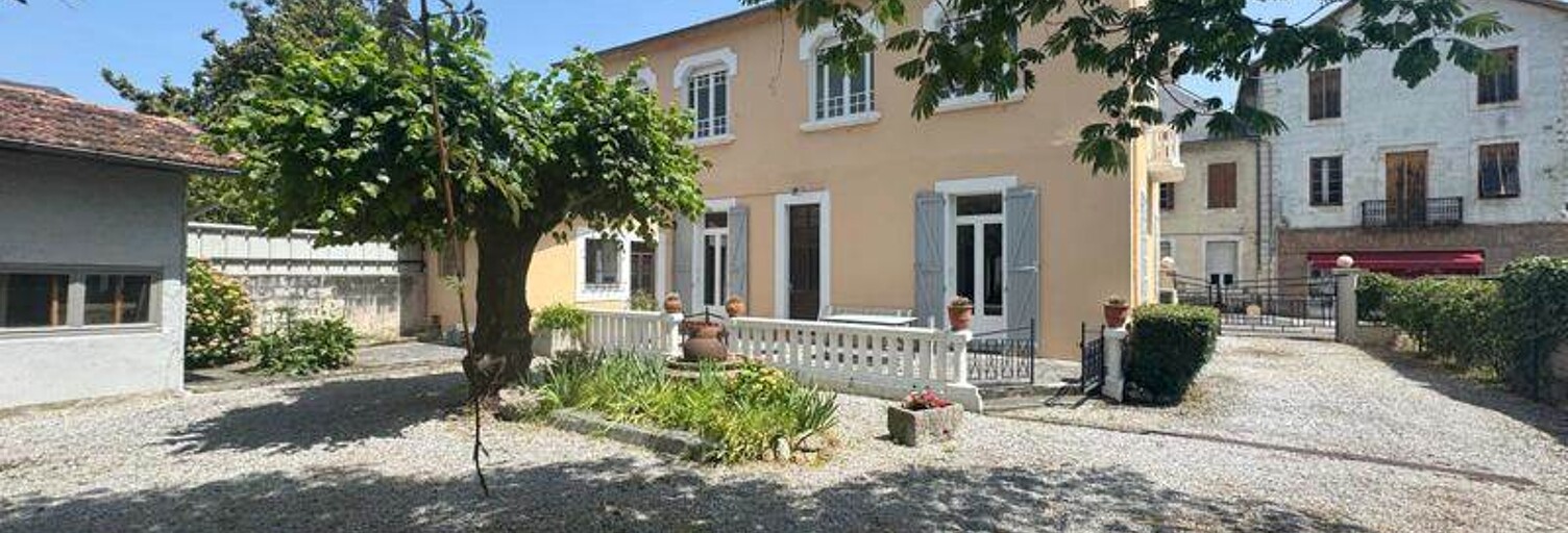 Immeuble   m² à vendre à Loures-Barousse (65370)