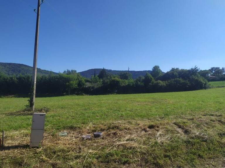 Terrain à construire  835 m²  — photo 1