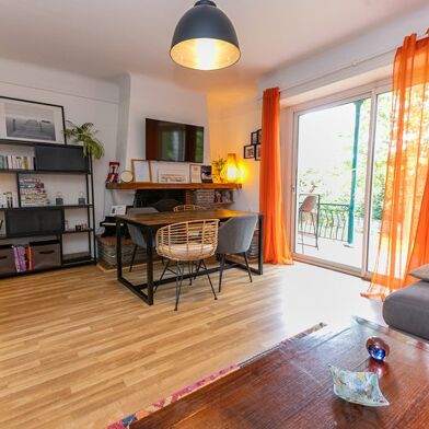 Appartement 4 pièces 254880 €