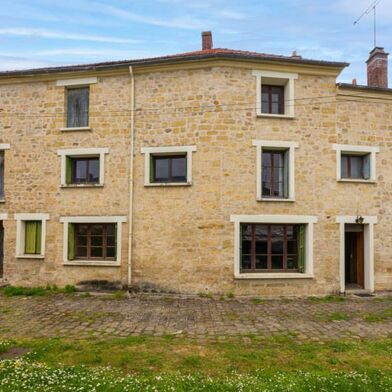 Maison 8 pièces 442000 €