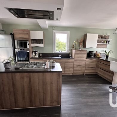 Maison 6 pièces 297000 €