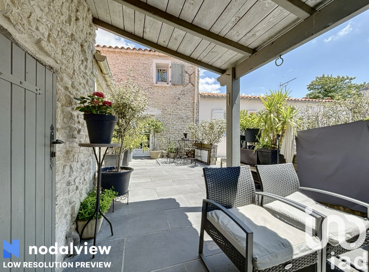 La-Jarrie - 86m² - 3p. - 2ch.