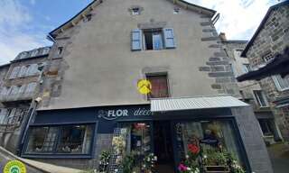 Maison 5 Pièces 71 m² à vendre à Murat (15300)